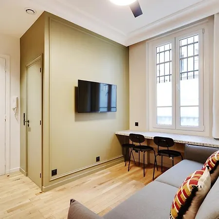 4-star Just 12 Mn From Sacré-cœur